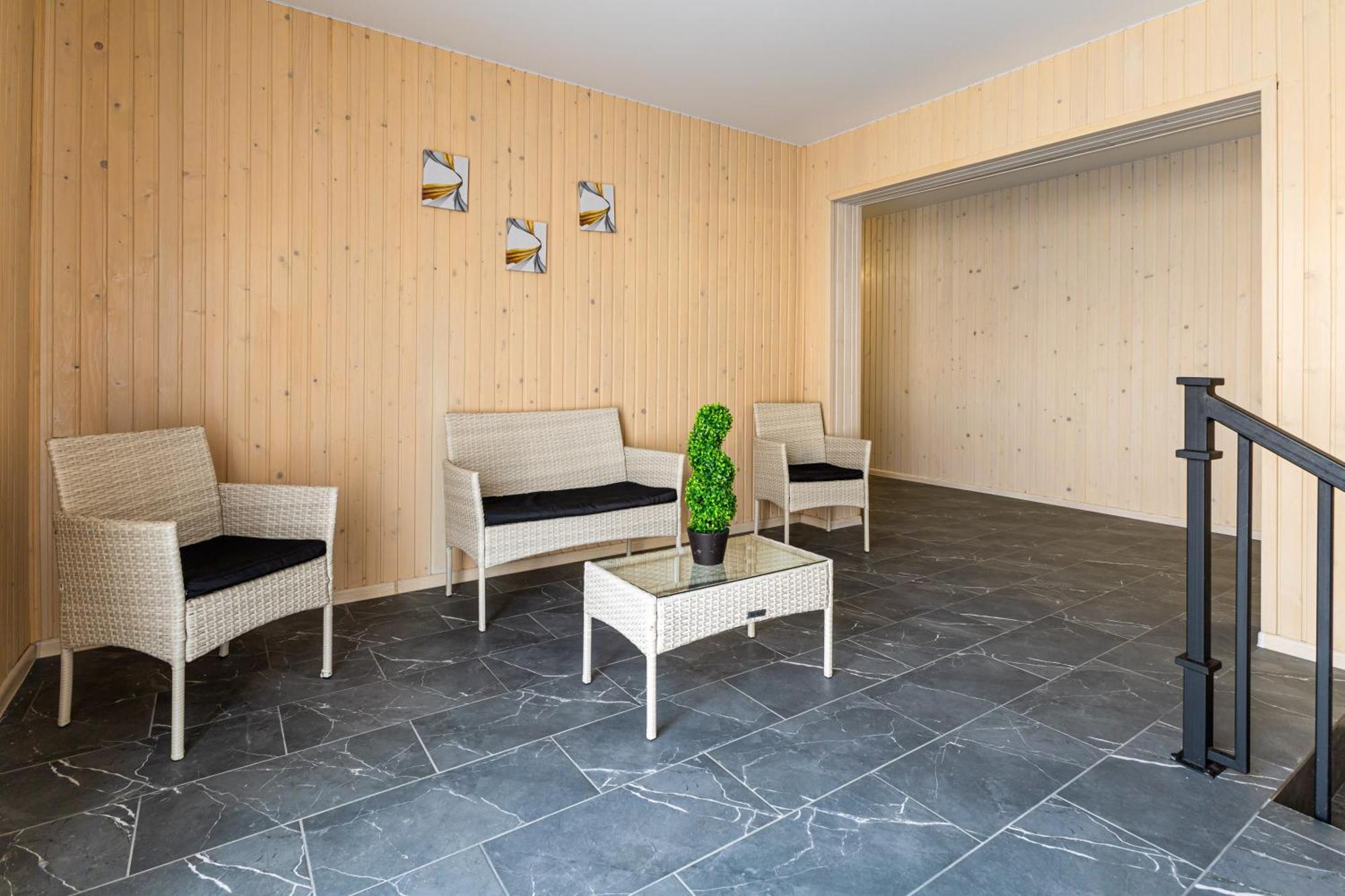 Fenix Hotel Solotvyno Bagian luar foto